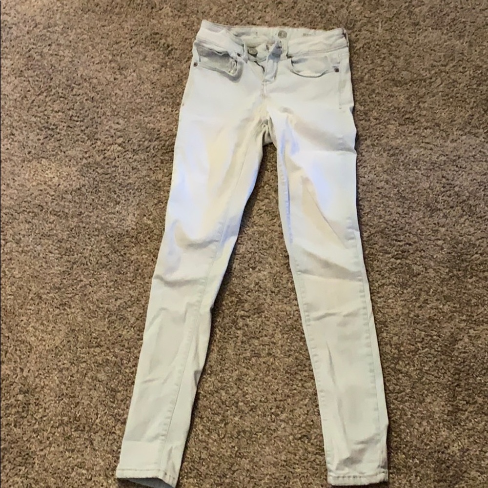 Light wash Women’s jeans